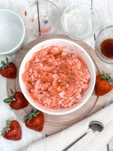 strawberry lips scrub